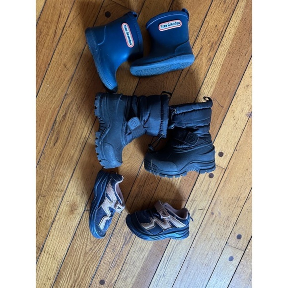 Toddler Boot Bundle Rain Boots 3M Thinsulate Winter Boots OshKosh Shoes Sizes 5T